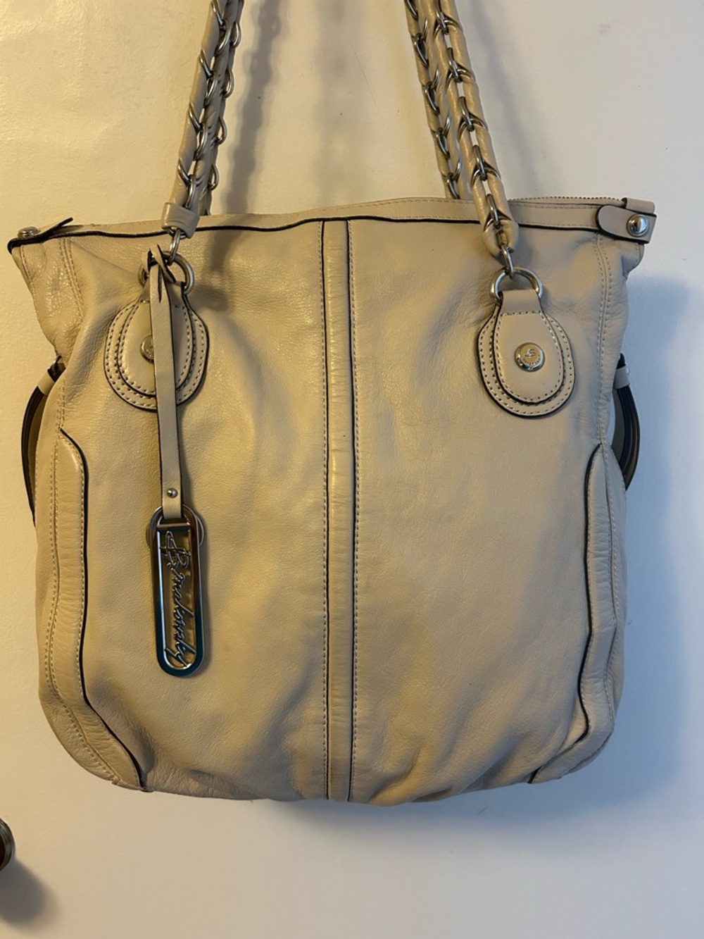 b. makowsky Beige Leather Shoulder Bag with Chain-Strap Detail